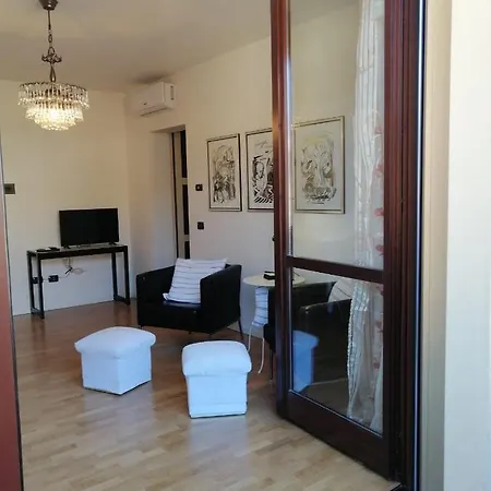 Angela * Cento (Emilia-Romagna)